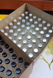 25 empty BhBp glass bottles 40 ml with red glossy metal screw caps